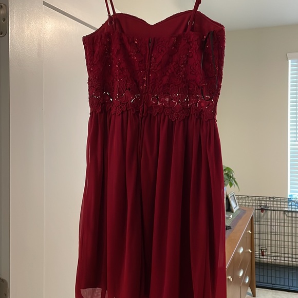 Used once for homecoming - Picture 2 of 2